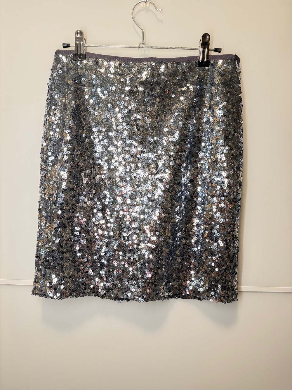 White House Black Market Silver Sequin Pencil Skirt